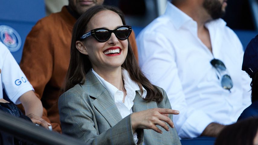 Affärengerüchte: Natalie Portman genießt Fußballspiel allein