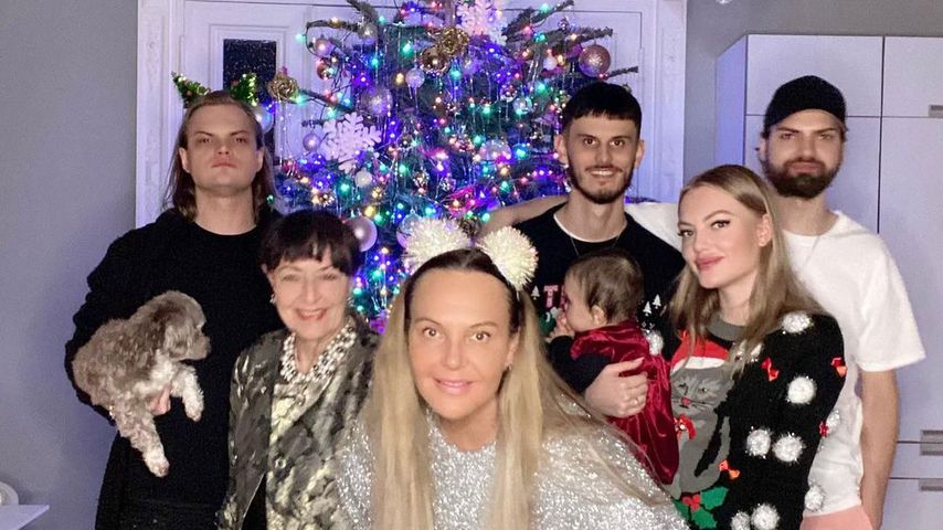 Natascha Ochsenknecht mit ihrer Familie