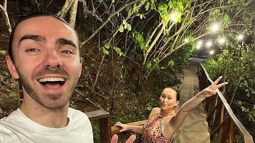 Nathan Sykes und seine Freundin Charlotte im Dezember 2022
