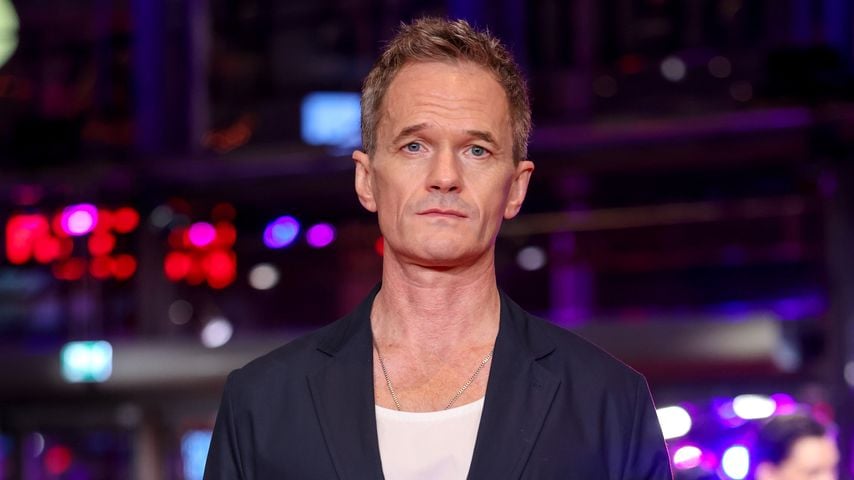 Neil Patrick Harris bei der Premiere von "No Good Men" auf dem Roten Teppich der Berlinale 2026 im Berlinale Palast, Berlin