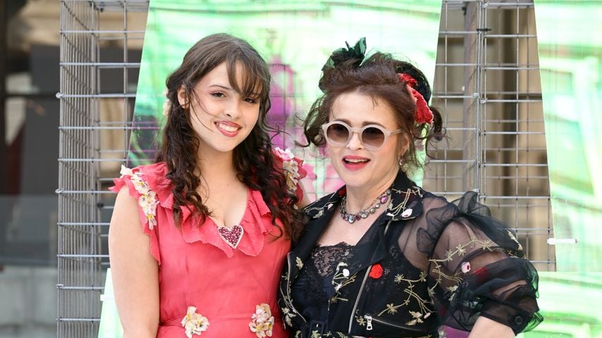 Superselten: Helena Bonham Carter posiert mit Tochter Nell