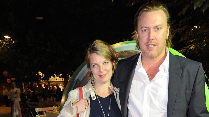 Schauspieler Nicholas Ofczarek mit seiner Frau Tamara Metelka