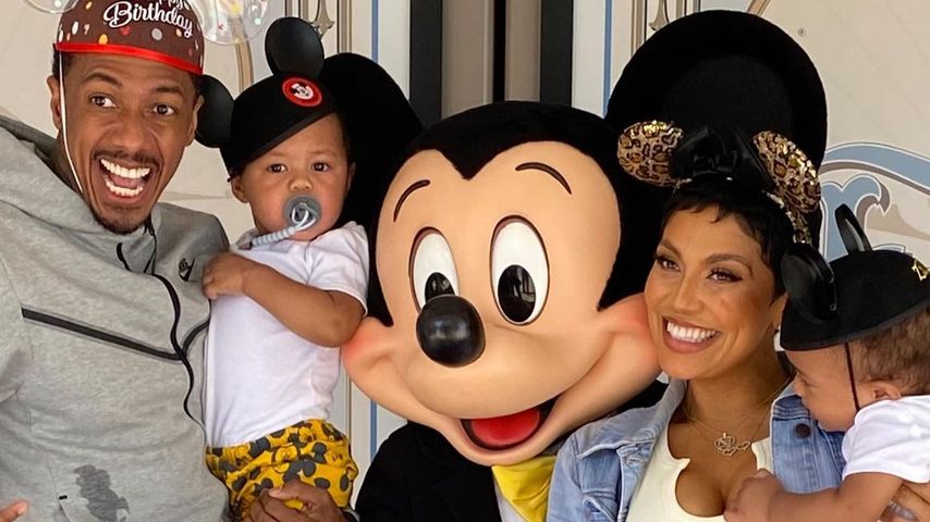 Nick Cannon, Abby De La Rosa und ihre Zwillinge Zillion und Zion im Juni 2022