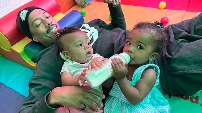 Nick Cannon mit seinen Töchtern Halo und Onyx