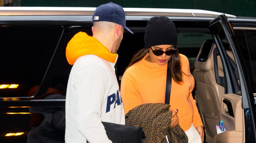 Nick Jonas und Priyanka Chopra im Februar 2020