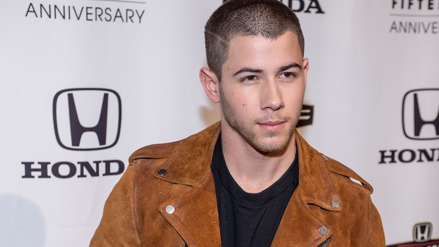 Nach GNTM-Aus: Jasmin tröstet sich mit Nick Jonas!