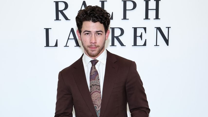 Auf der Bühne: Nick Jonas erleidet peinliche Hosen-Panne