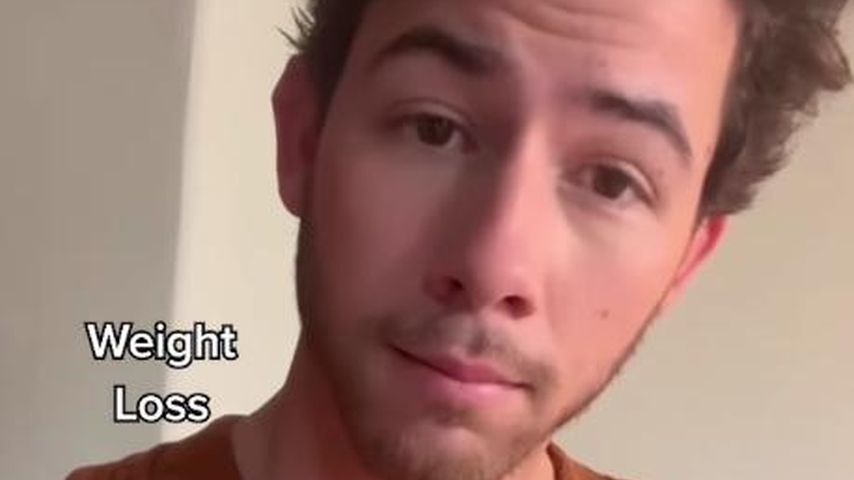Nick Jonas zeigt Symptome seiner Diabetes-Erkrankung