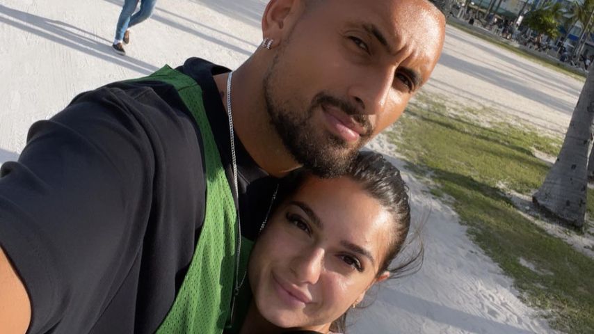 Tennisspieler Nick Kyrgios und seine Freundin Costeen Hatzi, 2022