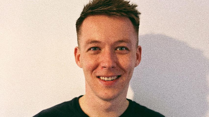 Nick Sheridan mit seinem Kinderbuch