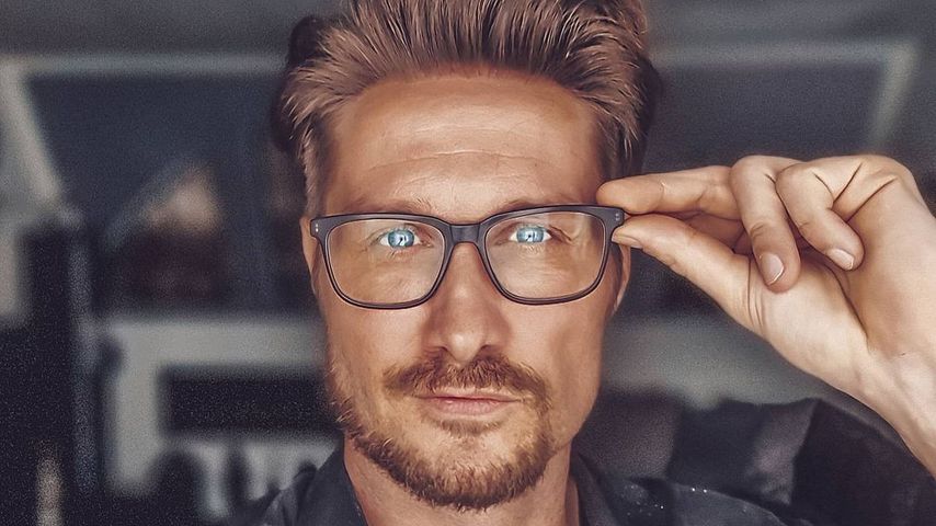 "Affenschwanzbart": Nico Schwanz zeigt sich mit neuem Look