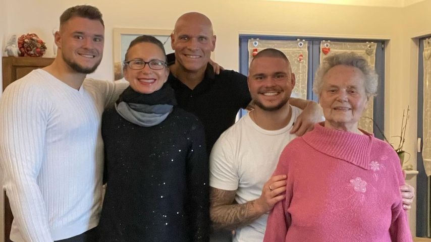 Nico und Thorsten Legat mit ihrer Familie