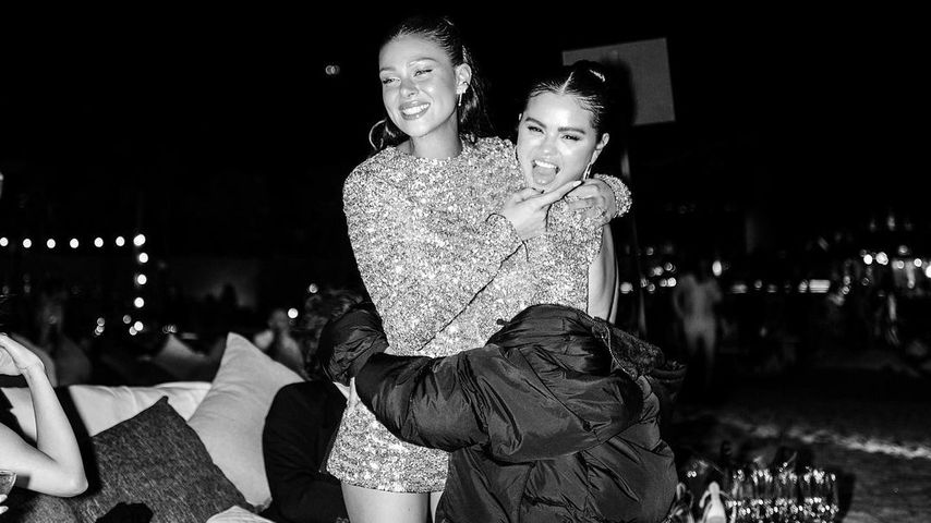 Nicola Peltz Beckham und Selena Gomez an Silvester 2022/23