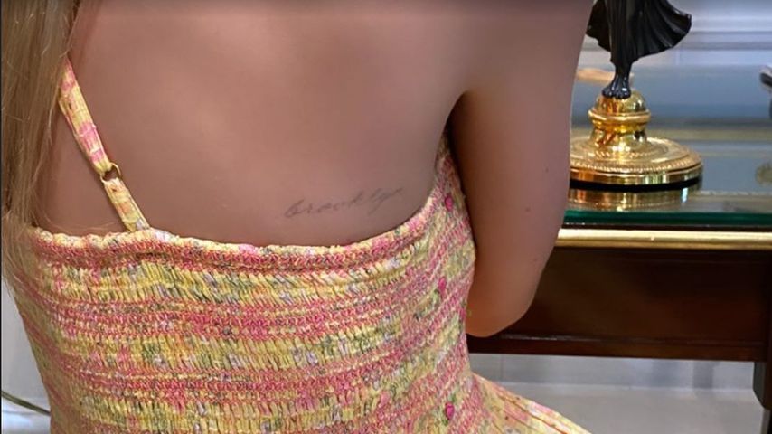Nicola Peltz' Tattoo für Brooklyn Beckham
