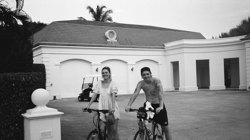 Nicola Peltz und Brooklyn Beckham im Oktober 2020