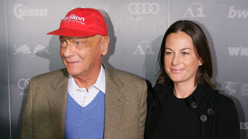 Große Ehre: Witwe Birgit darf Niki-Lauda-Kurve einweihen