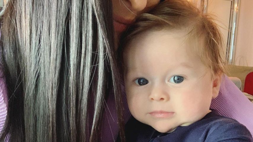 Nikki Bella mit ihrem Sohn Matteo