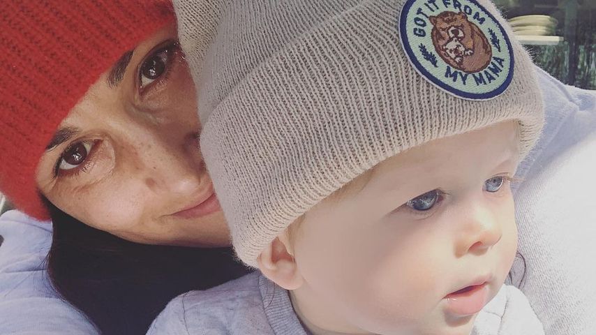 Nikki Bella mit ihrem Sohn Matteo