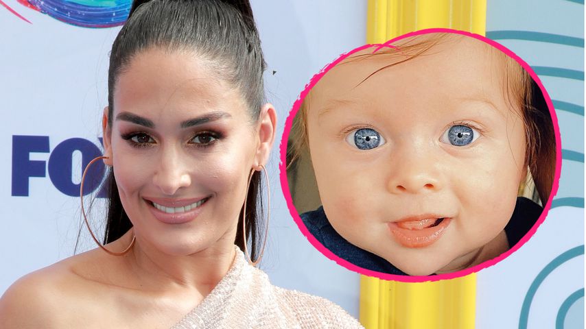 Strahlend blaue Augen: Nikki Bellas Baby verzaubert Fans!