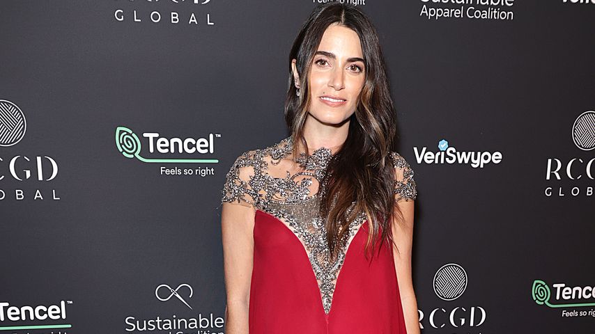 Ganz in Rot: Schwangere Nikki Reed glänzt bei Oscar-Party