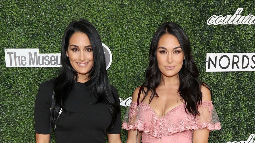 Nikki und Brie Bella: Planen die Zwillinge weitere Kinder?