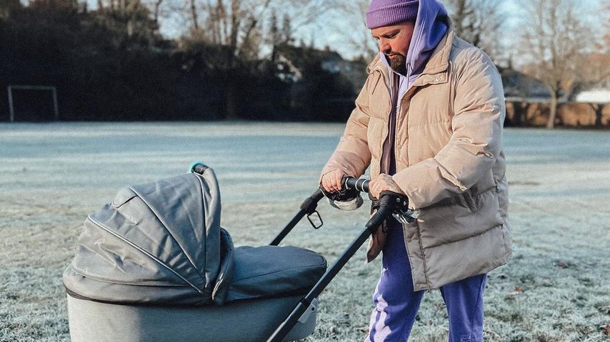 Niklas Schröder mit seiner Tochter Hailey
