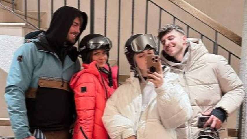 Niko Griesert, Michèle de Roos, Laura Michelle und Tim Stammberger im Winterurlaub 2023