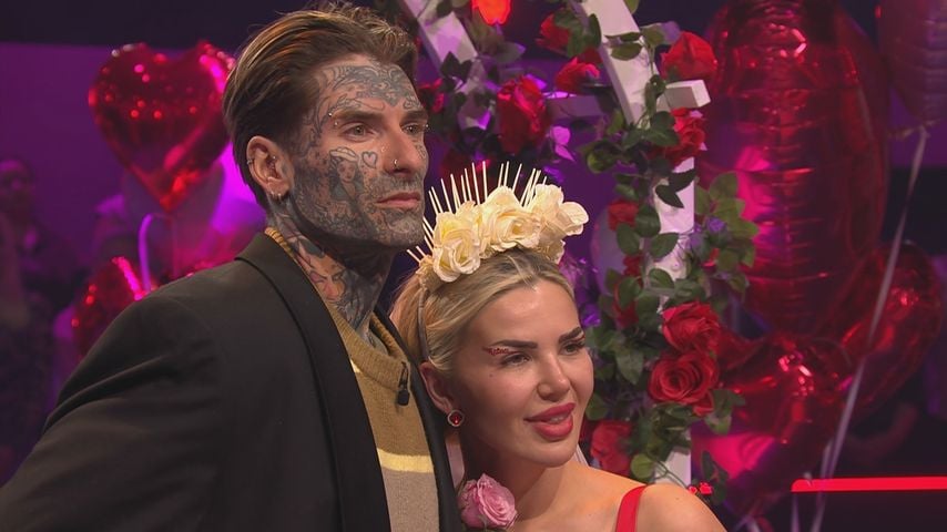 Nikola und Kim Virginia Grey, "Promi Big Brother"-Trauung