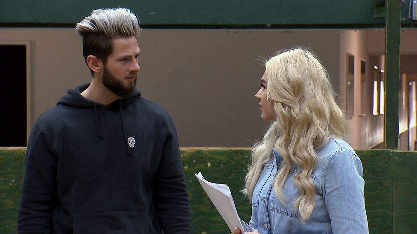 Nikolai Rafalski und Sandra Czok in "Krass Schule – Die jungen Lehrer"