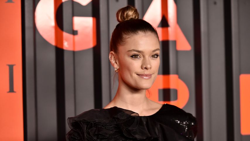 Wow-Pics: Model Nina Agdal posiert komplett nackt am Strand