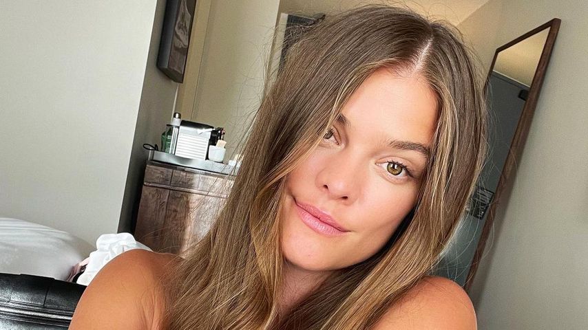 Nina Agdal im Juli 2021