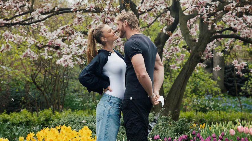 Nina Agdal und Logan Paul im April 2024