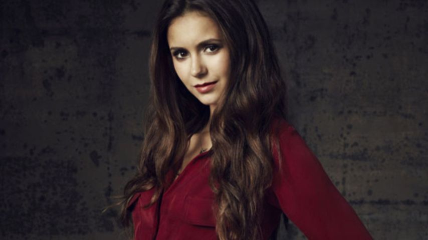 Kurioses Halloween-Kostüm: Nina Dobrev als "Revenant"-Pferd