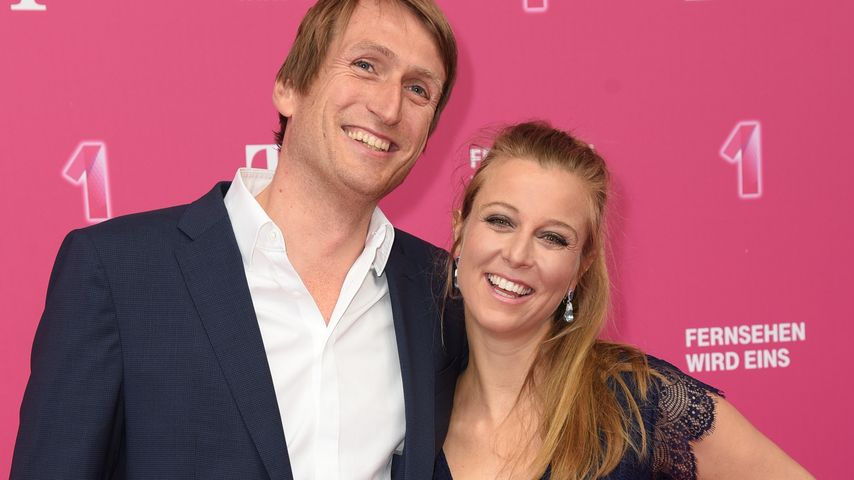 Nina Eichinger mit gebrochenem Fuß