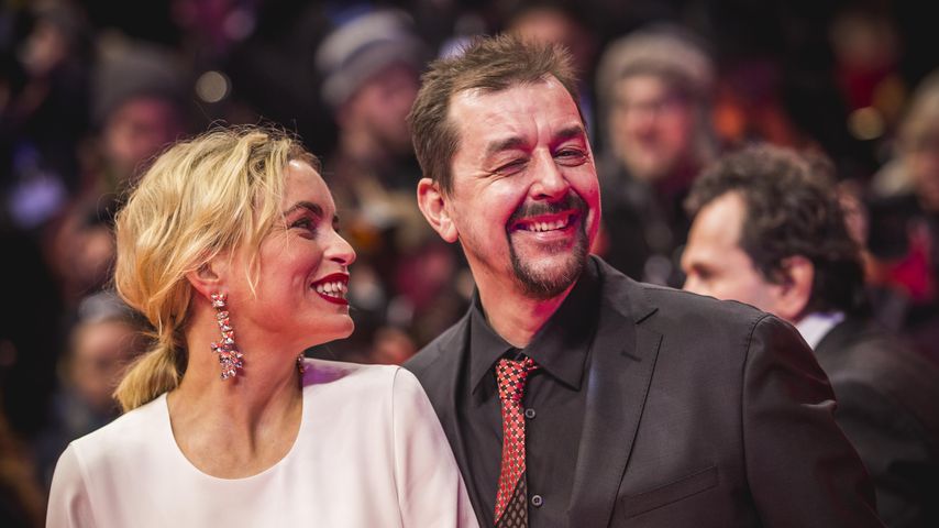 Nina Hoss mit ihrem Mann Alex Silva, Februar 2020
