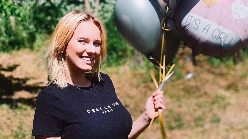 TV-Gesicht Nina König mit Ballons