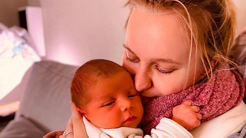 Nina König mit ihrer Tochter Dana Elisabeth, November 2021