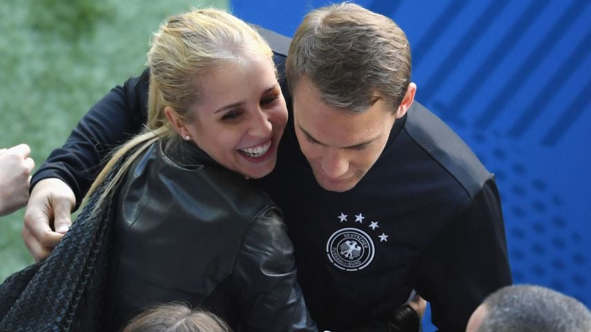 Verlobt! Manuel Neuer machte seiner Nina süßen Antrag