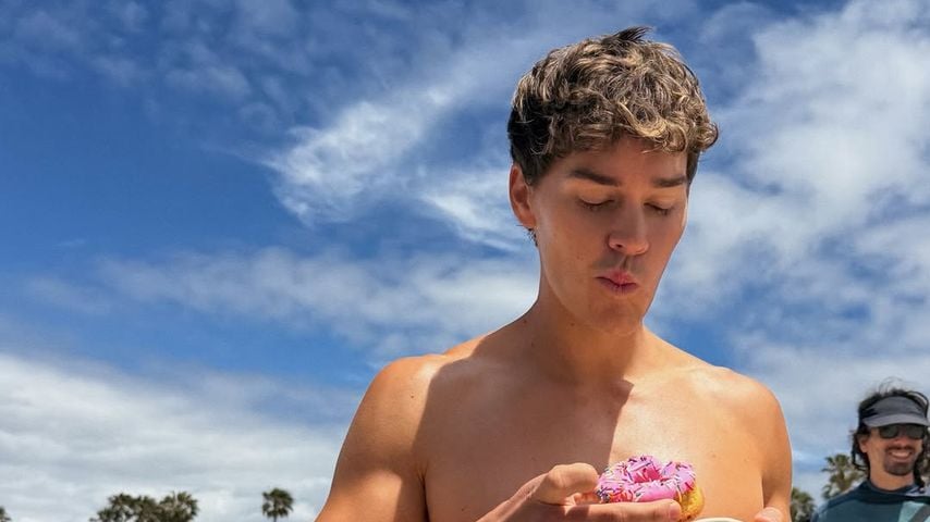 Noah Beck am "Baywatch"-Set