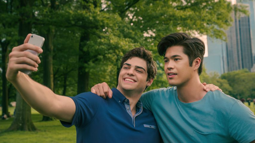 Noah Centineo und Ross Butler in "To All the Boys: Always And Forever"
