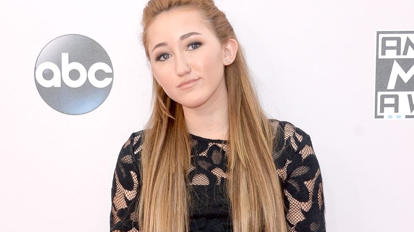 Noah Cyrus und Paris Brosnan sind ein Paar!
