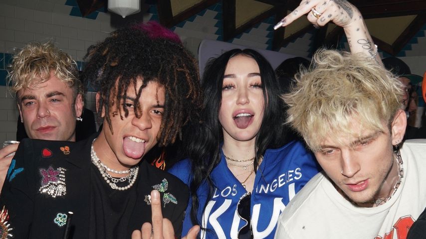 Noah Cyrus mit Freunden