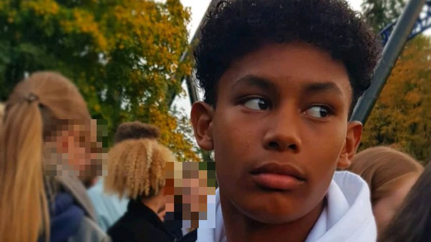 Mit seinem Bruder: Fußball-Talent (16) stirbt bei Autounfall