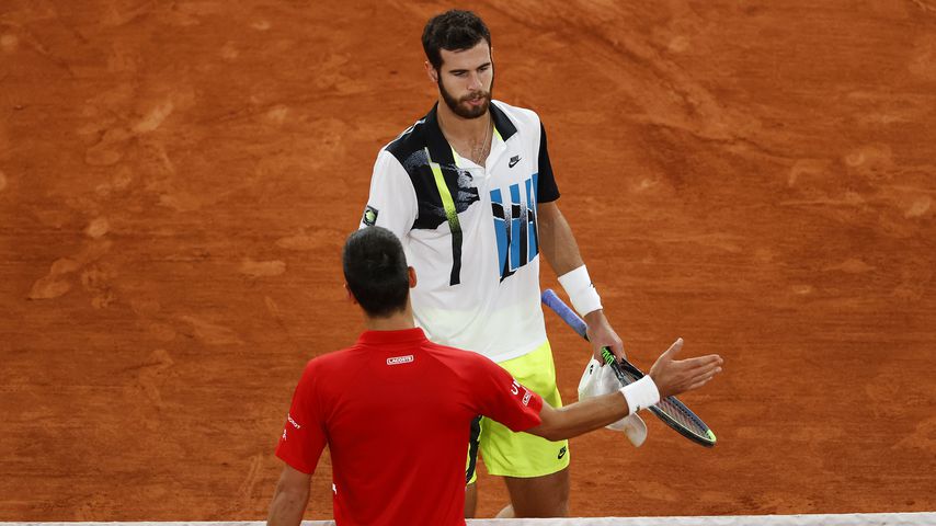 Novak Djokovic und Karen Khachanov bei den French Open
