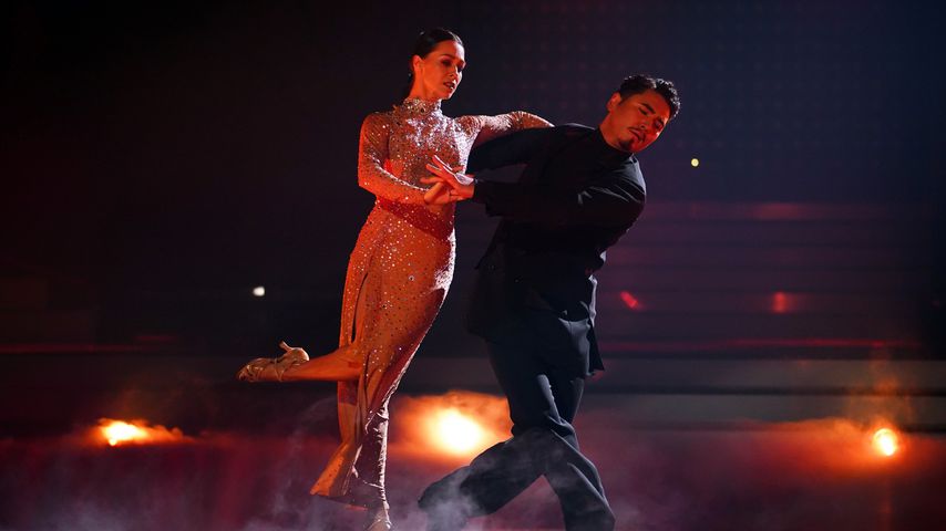 Oana Nechiti und Erich Klann bei "Let's Dance – die große Profi-Challenge"