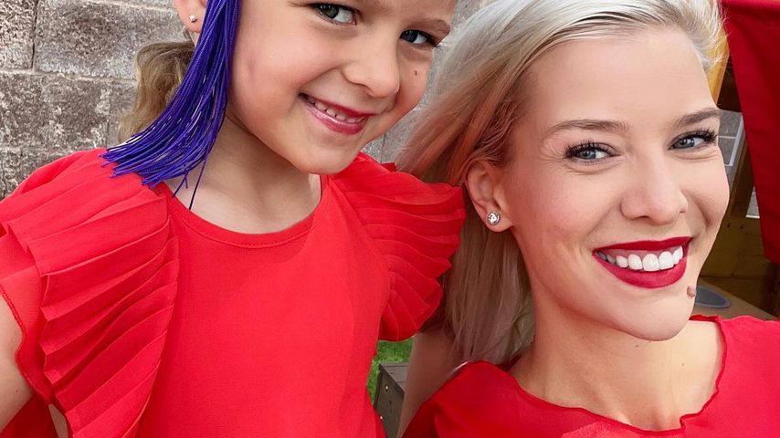 Oksana Kolenitchenko mit ihrer Tochter Arielle