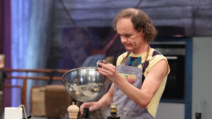 Olaf Schubert bei "Grill den Henssler" 2021