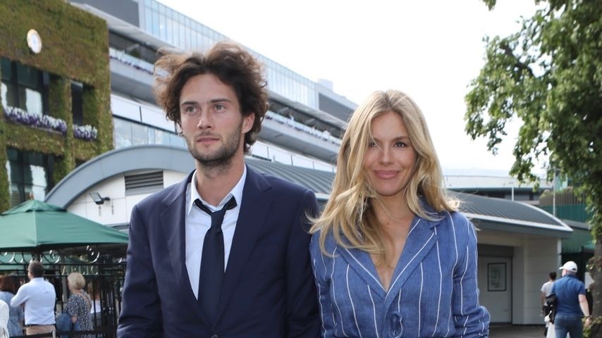Oli Green und Sienna Miller