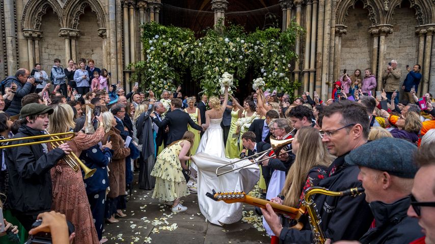 Oliver Cheshire und Pixie Lott auf ihrer Hochzeitsfeier