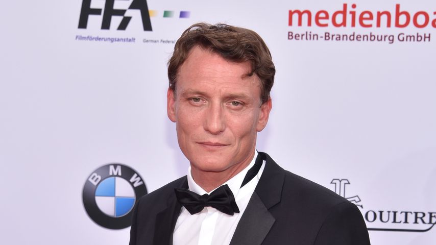 "Er ist wieder da": So wurde Oliver Masucci zu Adolf Hitler